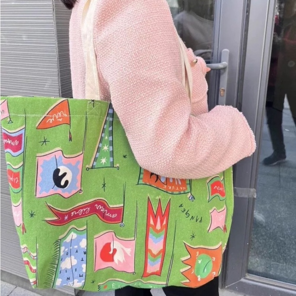 Sézane x Pangea Tote Bag Drapeau Fond Vert - NWT - Picture 7 of 10